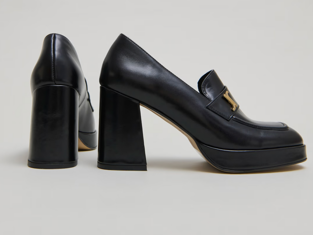 Mocassins avec monogramme