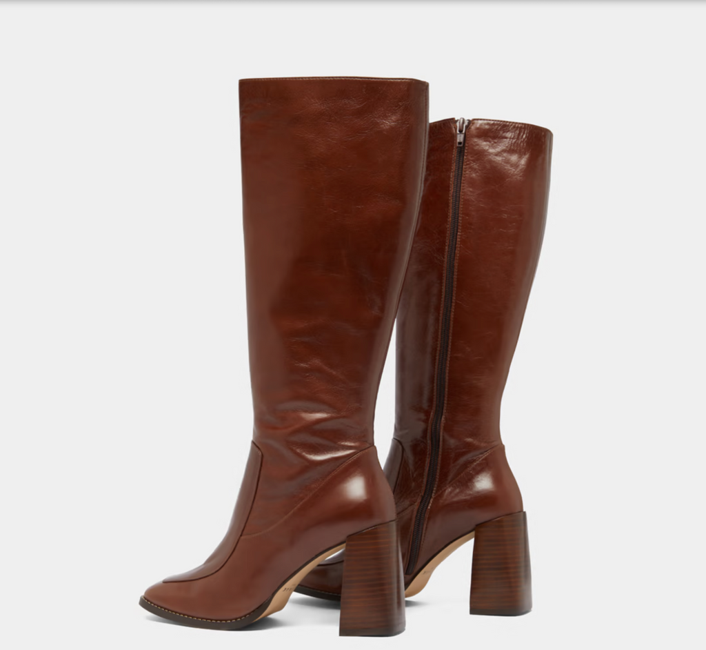 Bottes hautes à bouts carrés