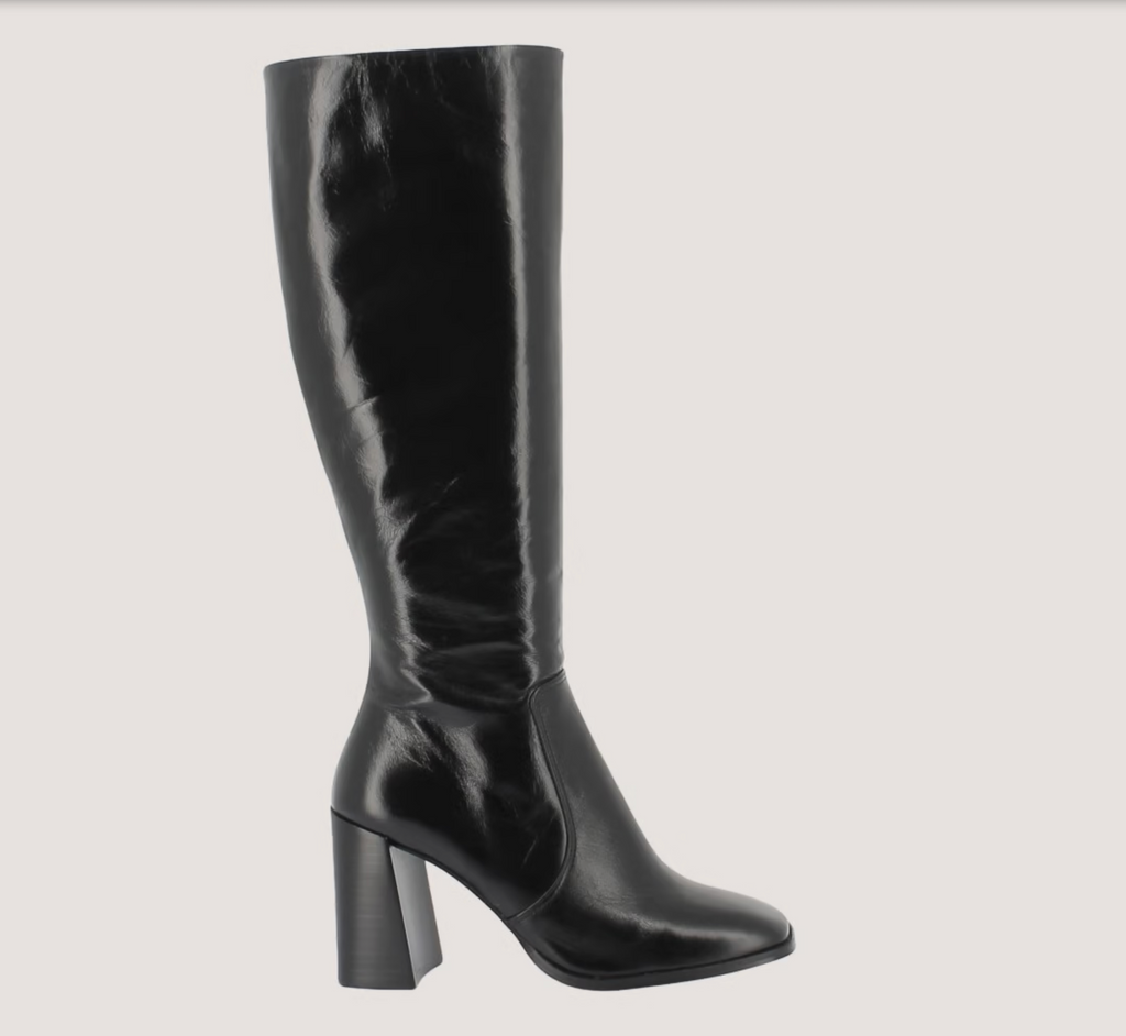 Bottes à hauts talons