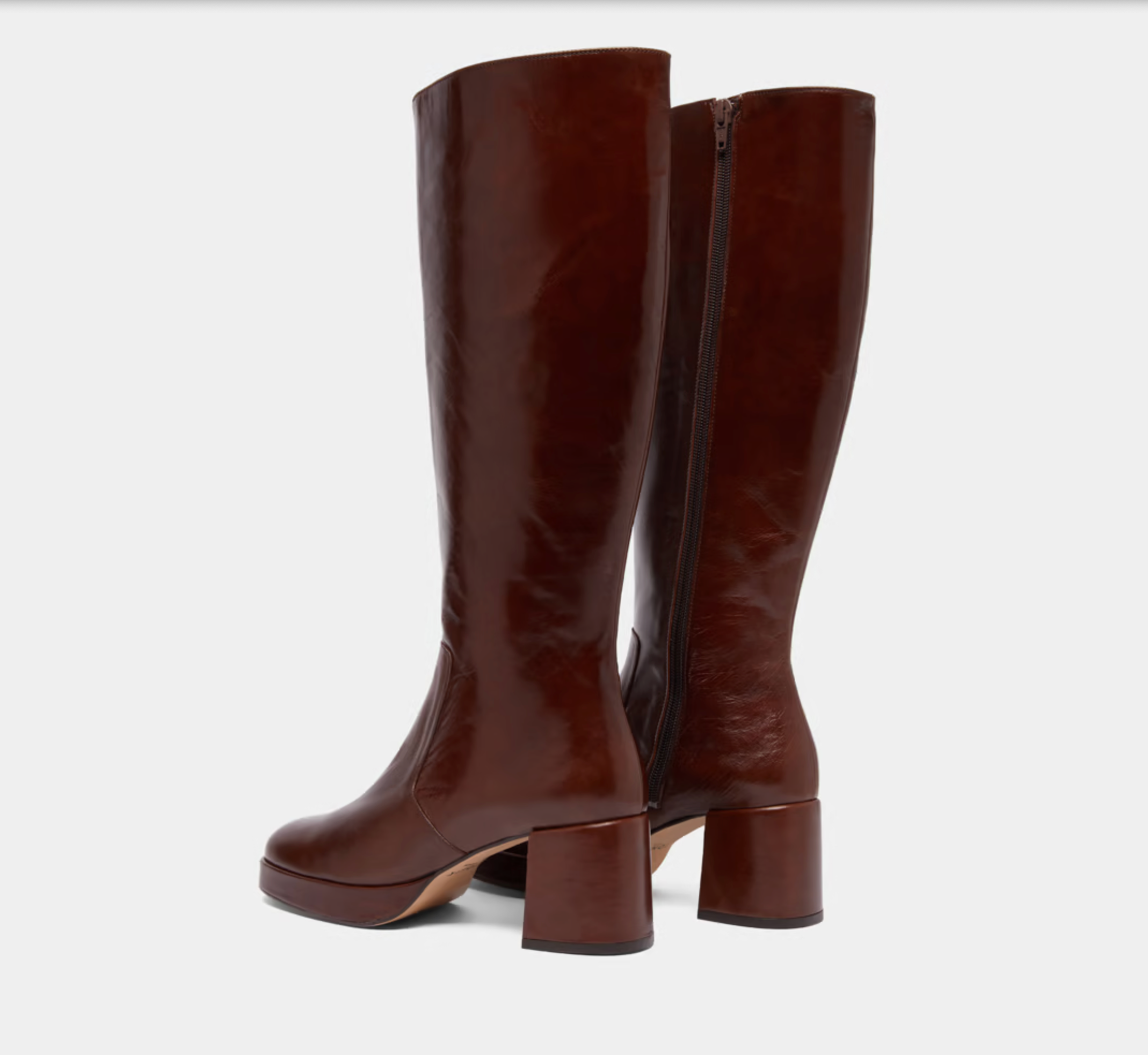 Bottes à talons et plateformes