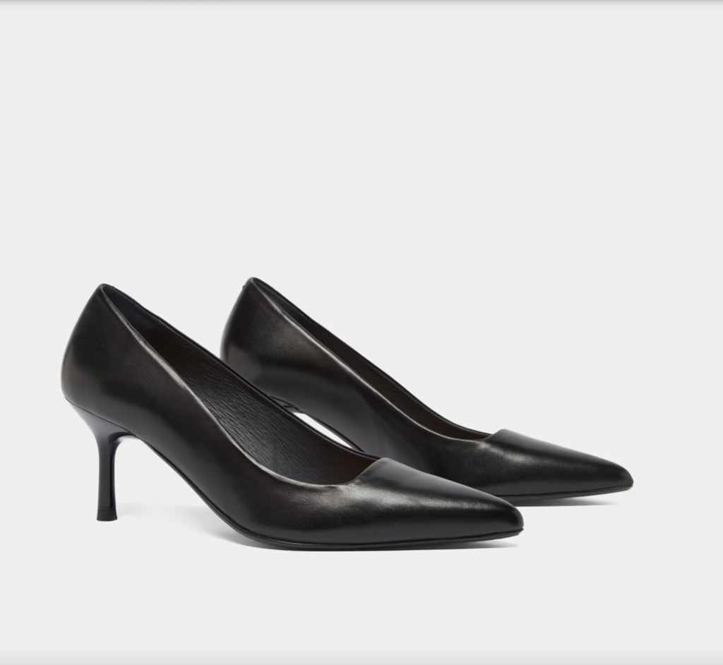 Escarpins à bouts pointus