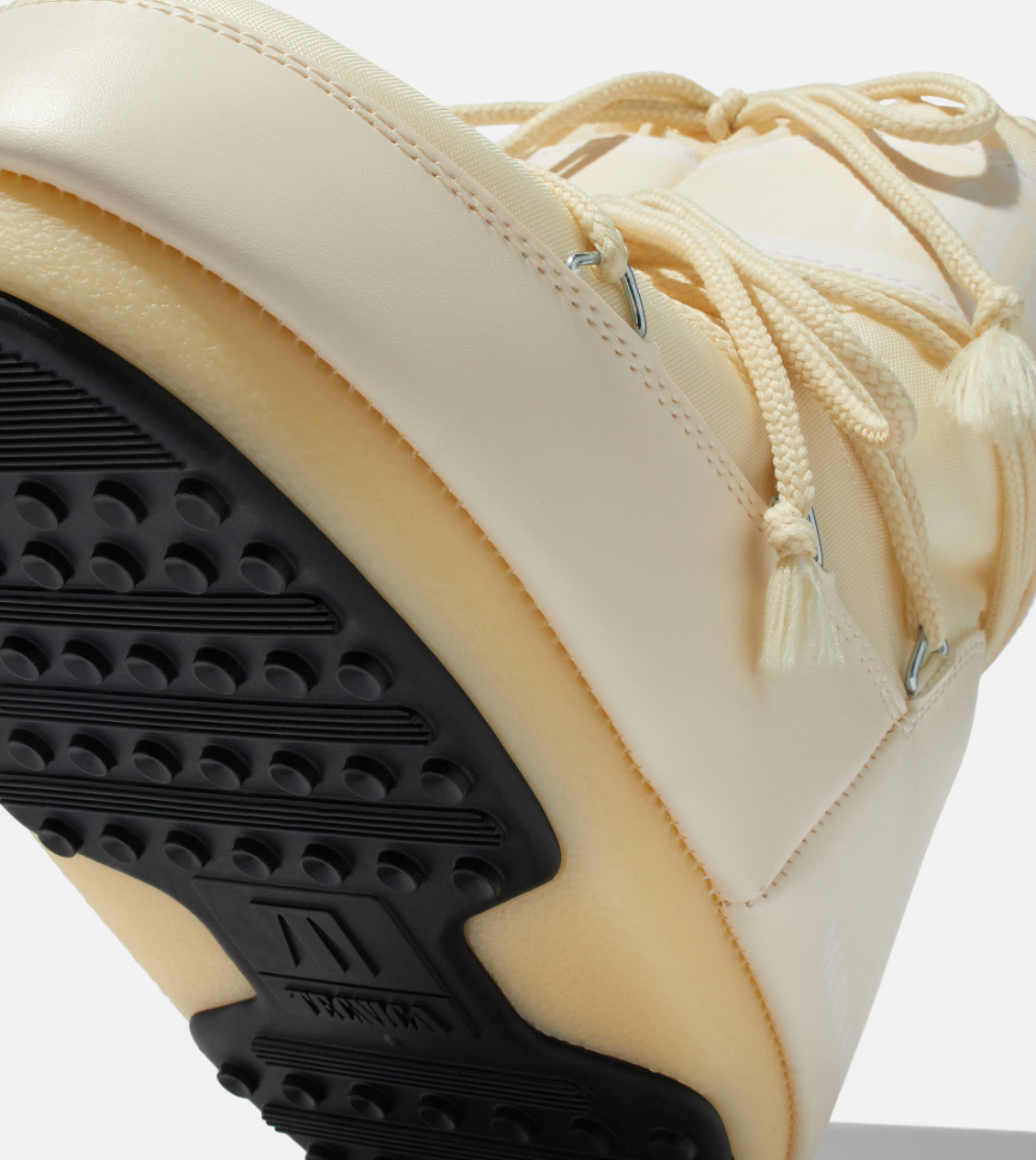 BOTTES LOW ICON EN NYLON - CREAM